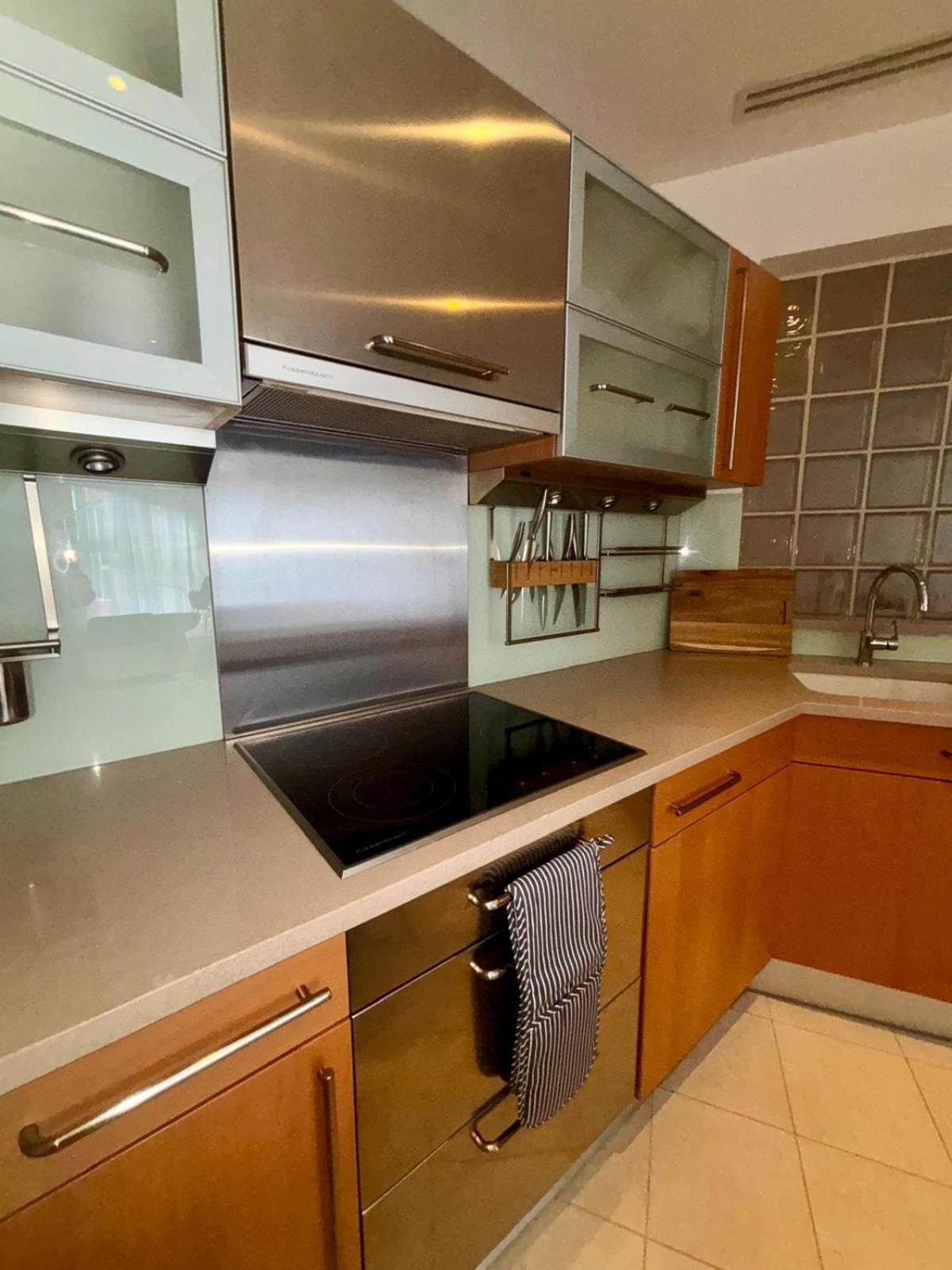 Stunning 2 Bed 2 Bath Harrods Apartamento Londres